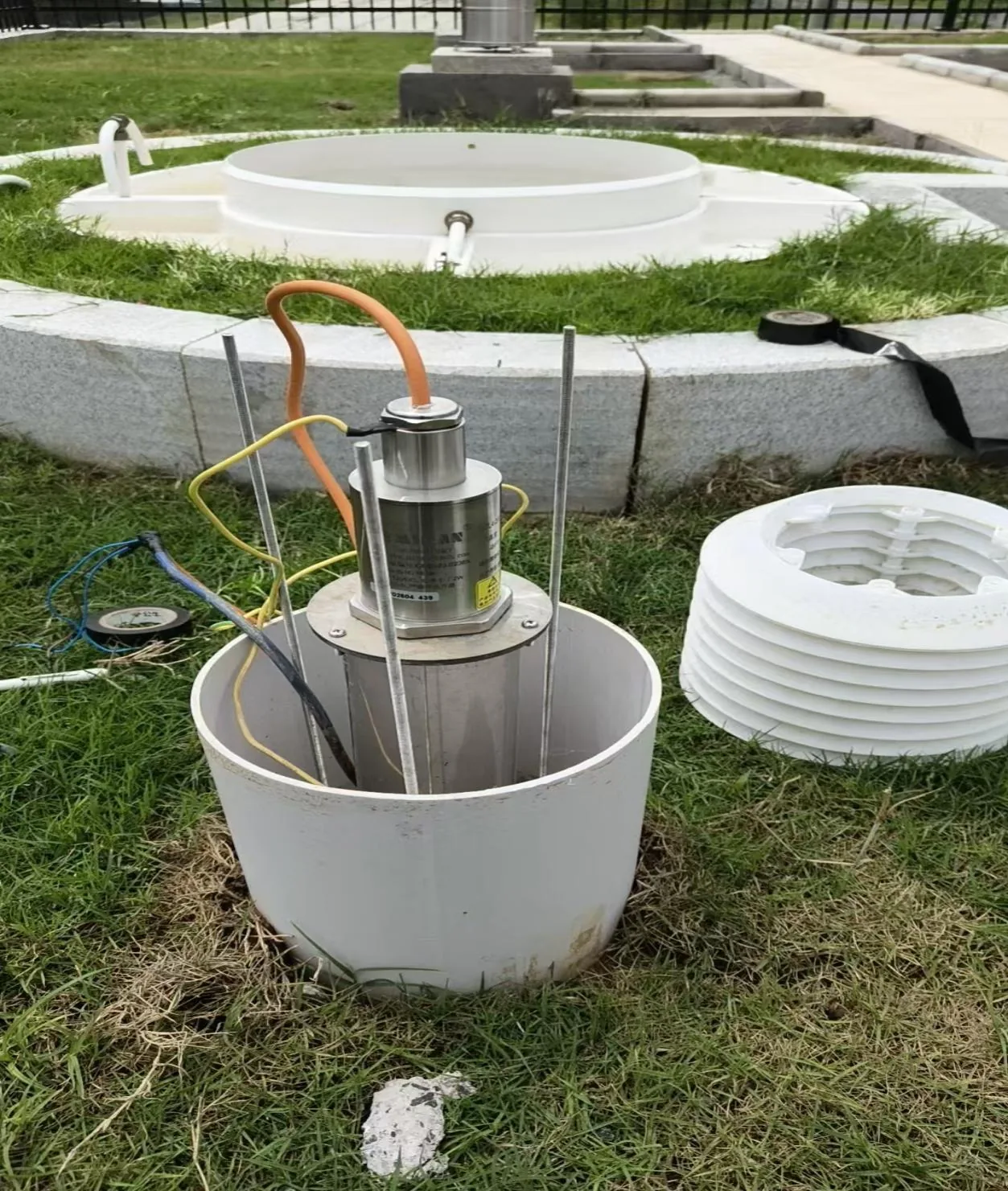 米朗磁致伸缩液位传感器在园区景观地下水井水位监测应用案例
