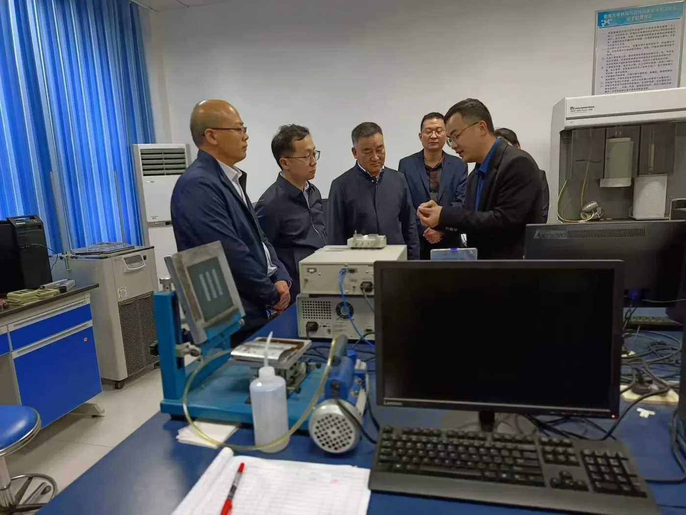 枣阳市米朗科技有限公司与湖北文理学院联合创办的“传感器材料与系统研发中心”正式揭牌